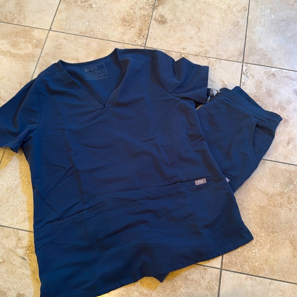 Figs Dark Harbor Scrubs.  M Casma top & S/Tall Yolo pants.